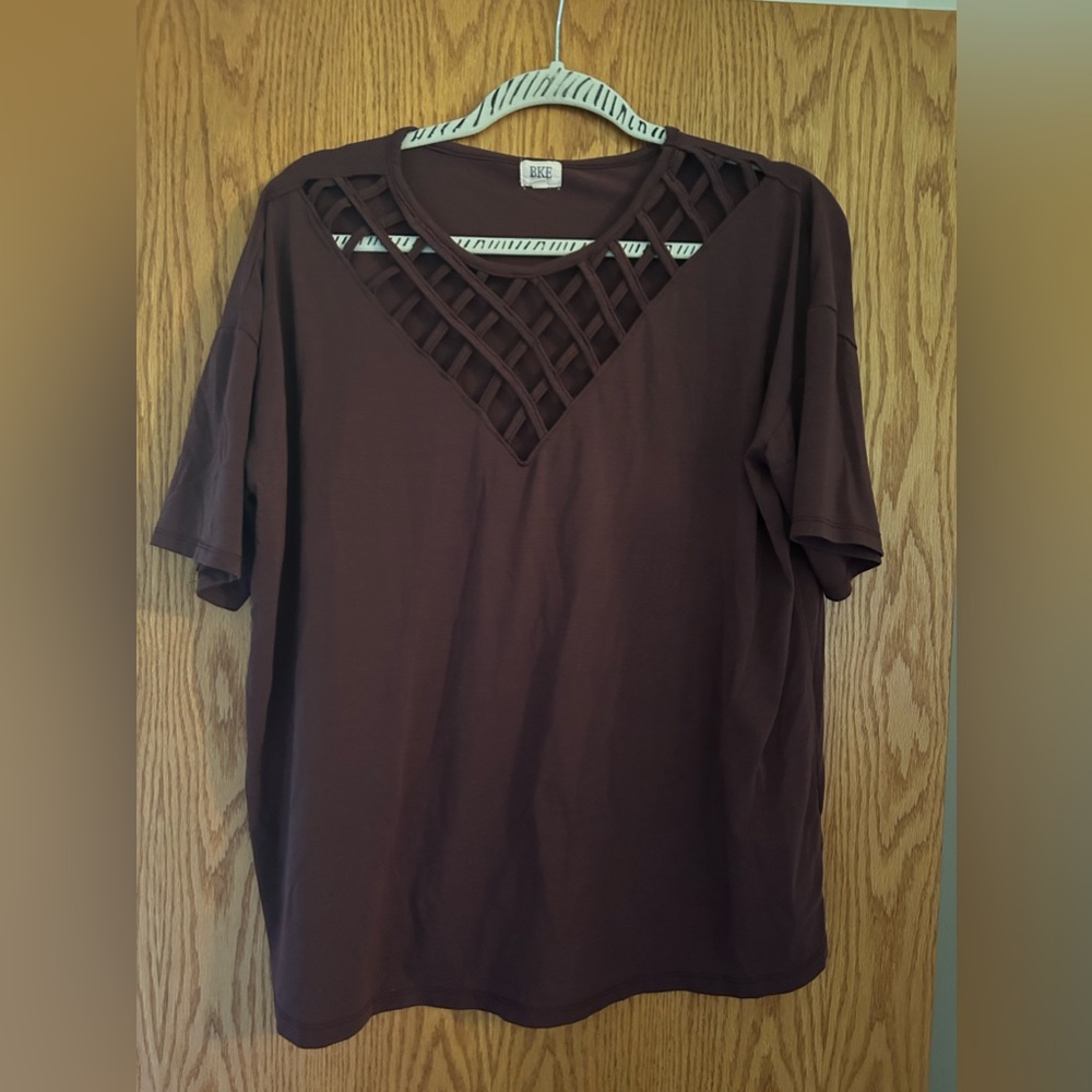 Buckle shirt